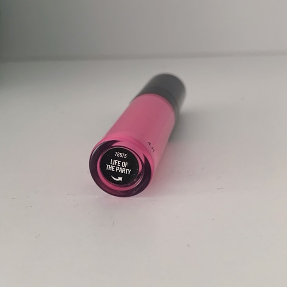 BareMinerals Marvelous Moxie Lipgloss, Life Of The Party - Picture 4 of 4